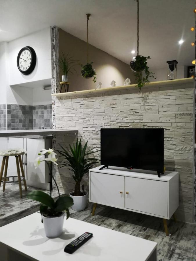 Studio Zen Et Cosy, Neuf En Pleine Ville Сен-Клод Екстер'єр фото